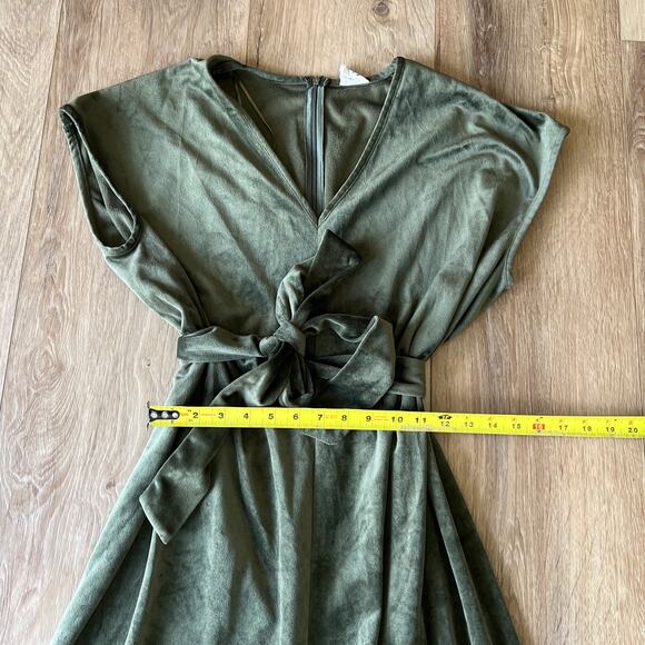 DRA Women's Ciara Jumpsuit Size S In Olive - Picture 7 of 11